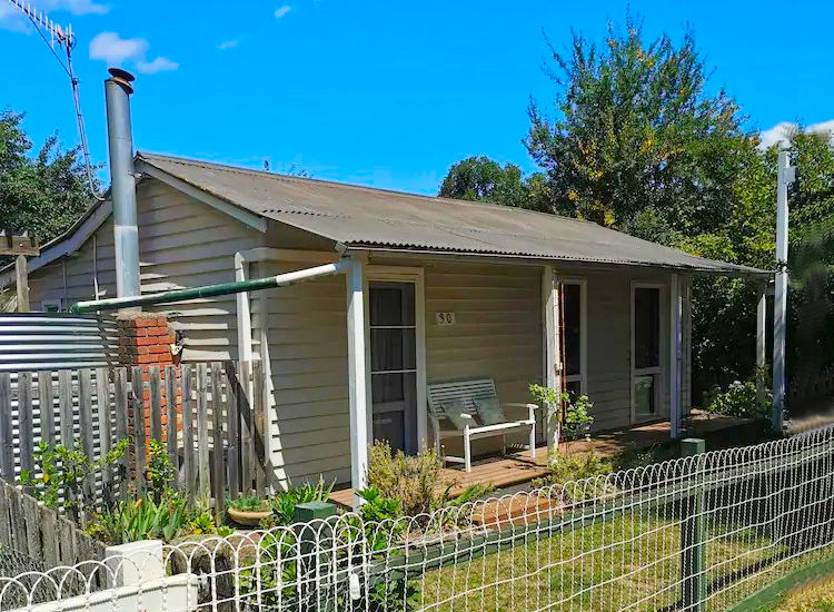 Centre of Town Serenity, Jamieson