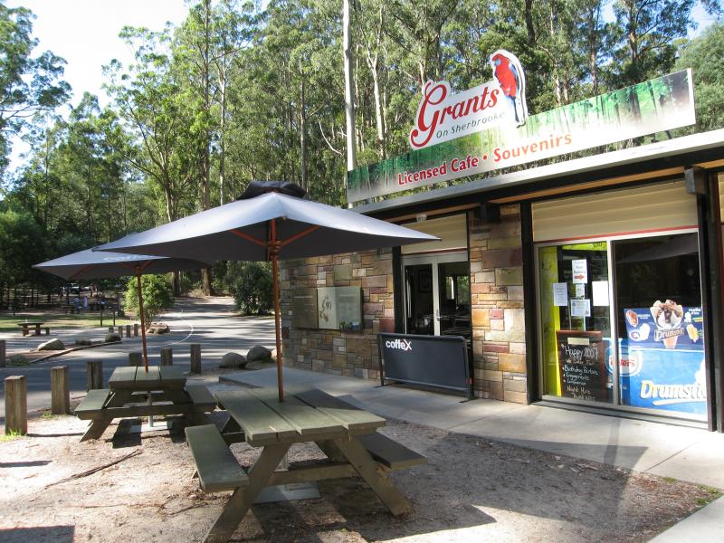 Kallista - Grants Picnic Ground, Monbulk Road: Grants on Sherbrooke cafe
