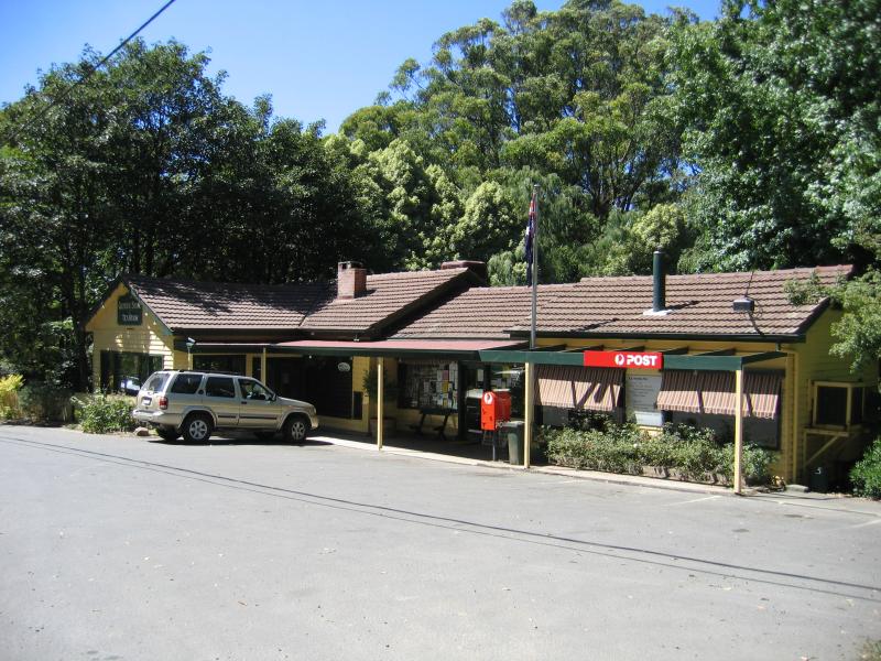 Kalorama - General Store, Mount Dandenong Tourist Road: General Store and post office