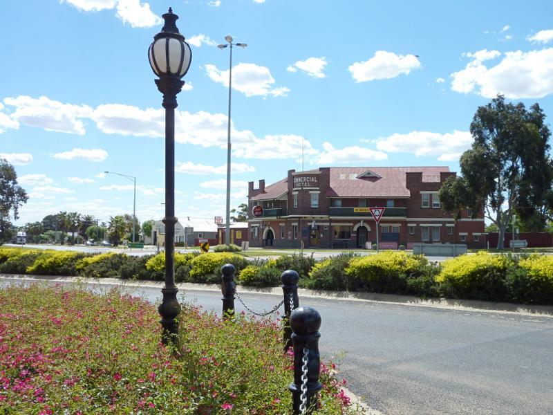 Kaniva - Shops, Commercial Street between Madden Street and Dungey Street: View west along Commercial St towards Madden St and Commercial Hotel