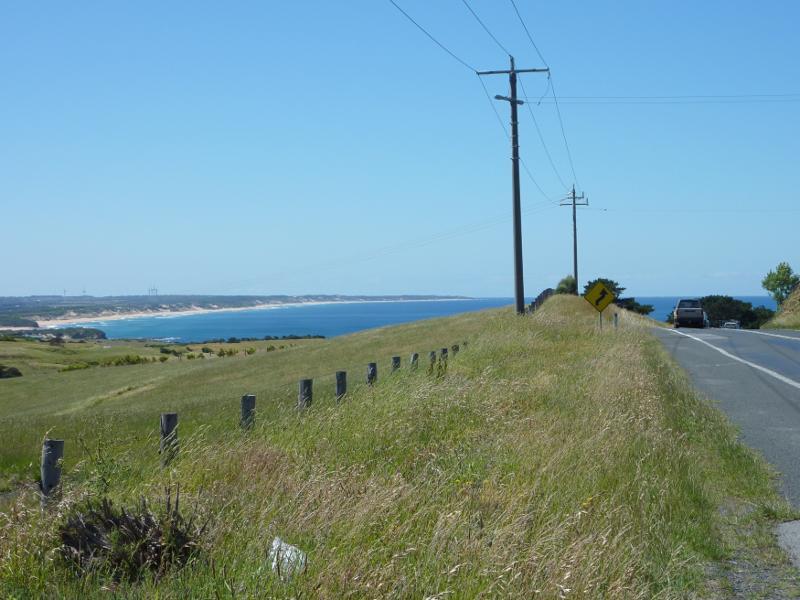 Kilcunda - Bass Highway north-west of town centre: View south-east along Bass Hwy, 500 metres north-west of Mabilia Rd