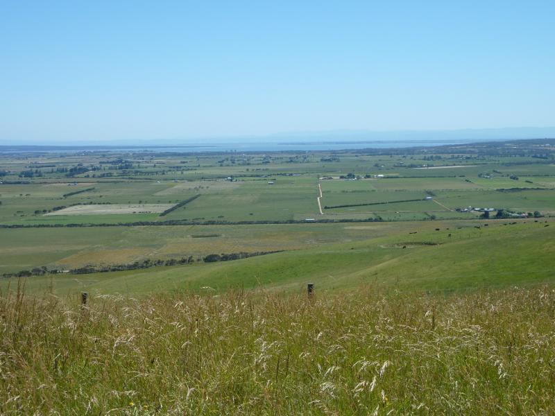 Kilcunda - Scenery along Kilcunda Ridge Road: North-westerly view, 3.7 km from Bass Hwy
