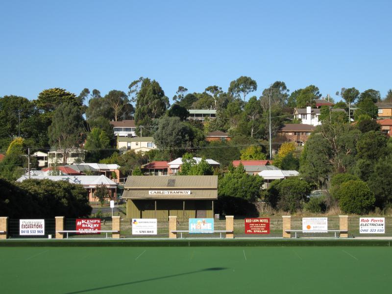 Kilmore - Hudson Park, Sydney Street between Bourke Street and Foote Street: View east across bowling club lawns towards cable tramway station