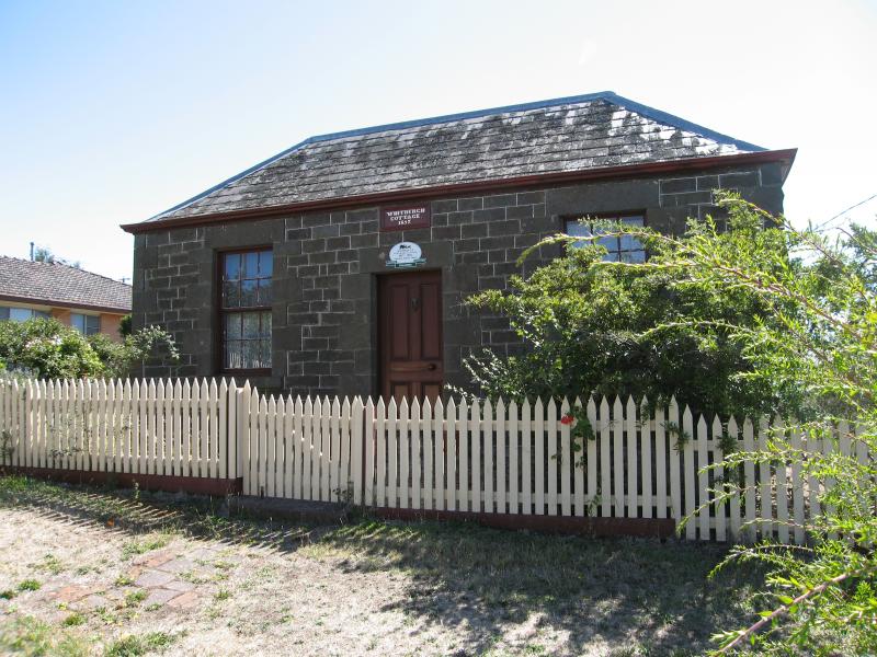 Kilmore - Around Kilmore: Whitburgh Cottage, Piper St