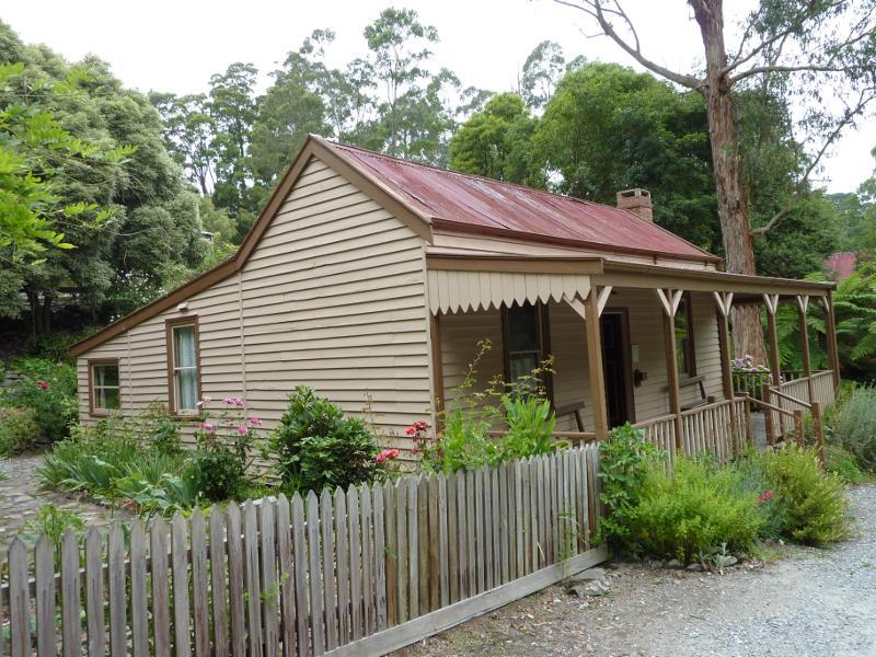 Korumburra - Coal Creek Heritage Village, Silkstone Road: Mine managers residence
