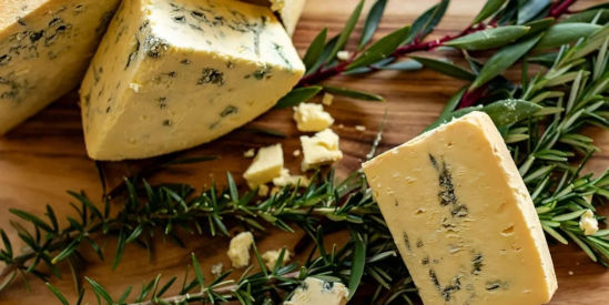 Prom Country Cheese, Moyarra