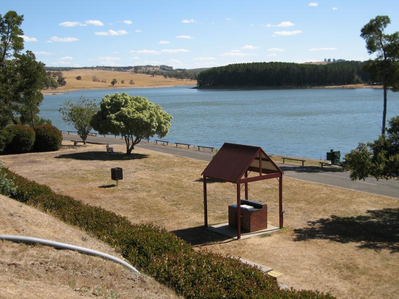 Kyneton - Lauriston Reservoir: View south-west across picnic and BBQ areas near dam wall
