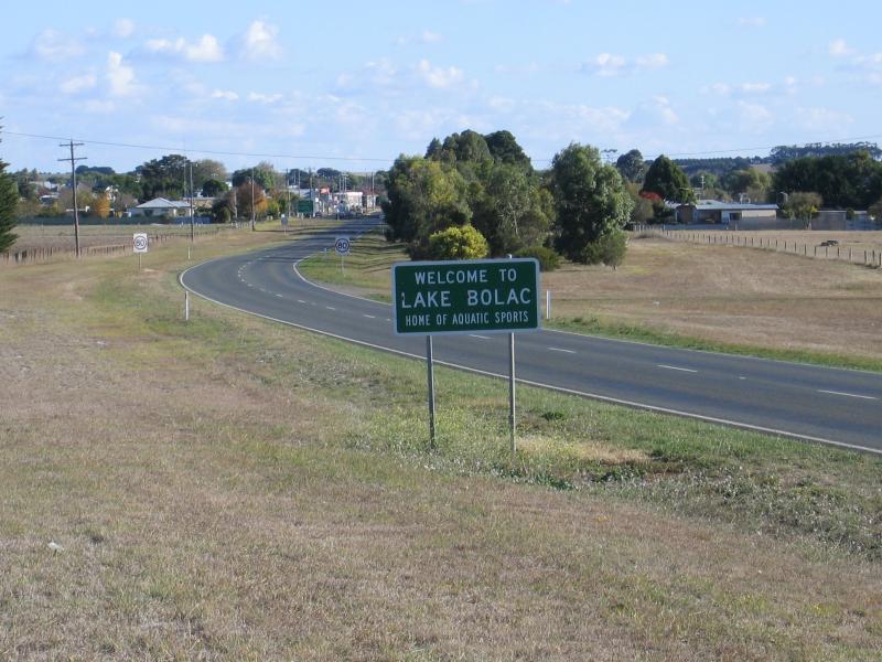 Lake Bolac - Around Lake Bolac: Lake Bolac town sign, view south-west along Glenelg Hwy