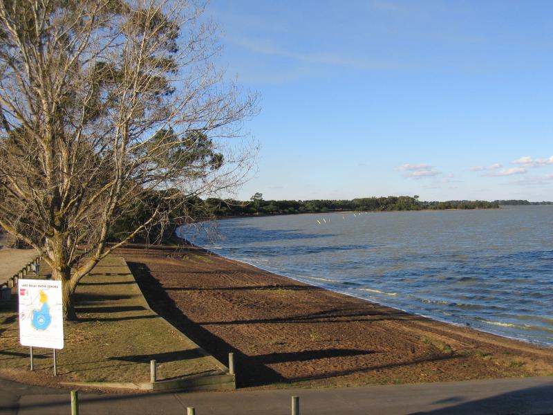 Lake Bolac - Lake Bolac, Frontage Road area - View north-east along lake shore from boast house