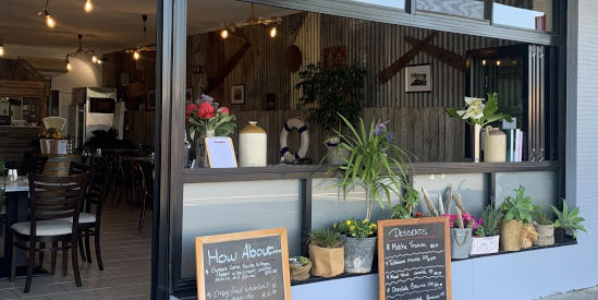 Sea Shanty, Lakes Entrance
