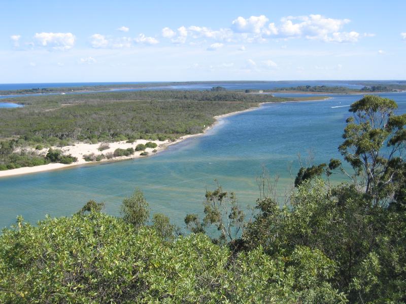 Lakes Entrance - Lookout, corner Princes Highway and Hotel Road, Kalimna: View west along The Narrows and Rigby Island