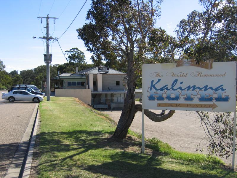 Lakes Entrance photos Travel Victoria & visitor guide