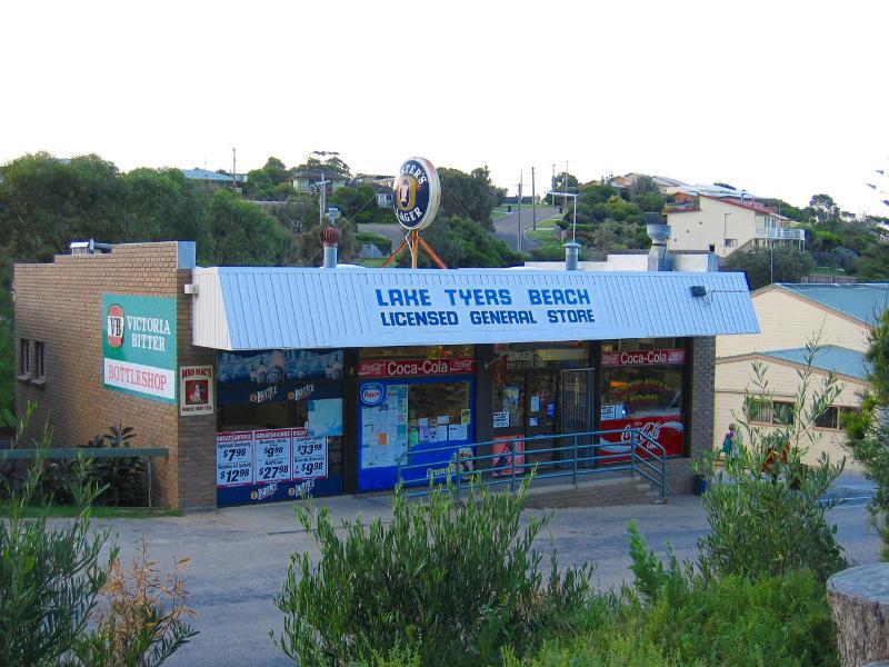 Lakes Entrance - Lake Tyers - General store, view north across Lake Tyers Rd near eastern end