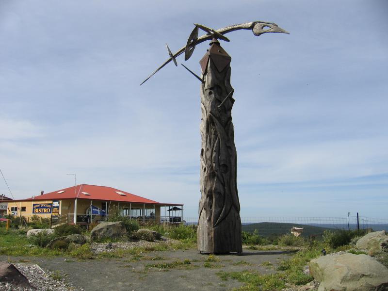 Lavers Hill - Shops and commercial centre: 'Drift' sculpture and Otway Junction Bistro, Colac Rd
