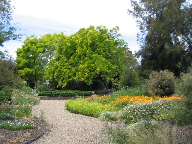 Leongatha - Anderson Street area: Shire of Woorayl Centenary Park, Anderson St