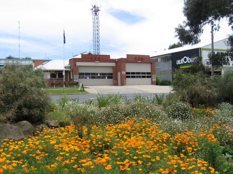 Leongatha - Anderson Street area: Fire station, Anderson St, viewed from Shire of Woorayl Centenary Park