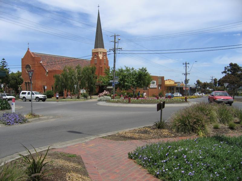 Leongatha - Commercial centre and shops: St Peters Anglican Church, view south-west along McCartin St at Bruce St