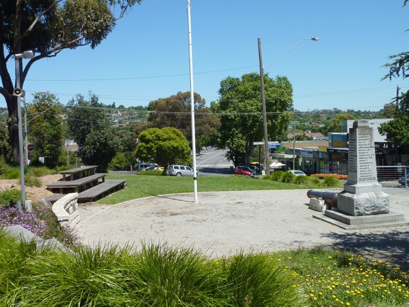 Lilydale - Shops and commercial centre, Main Street: Westerly view through gardens at war memorial towards Clarke St