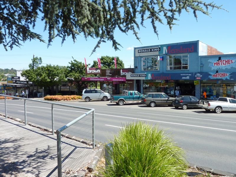 Lilydale - Shops and commercial centre, Main Street: View north across Main St east of Clarke St