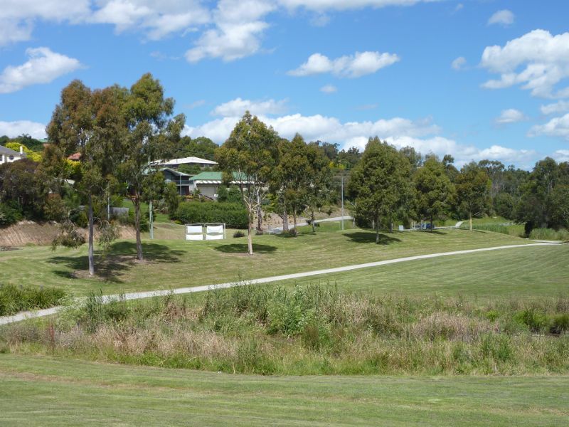 Lilydale - Lillydale Lake Park, Swansea Road: Parkland along Swansea Rd south of main entrance