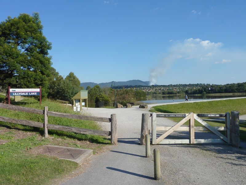 Lilydale - Lillydale Lake Park, Swansea Road: Entrance gate to park near northern tip of lake