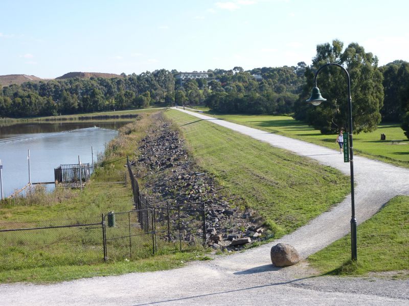 Lilydale - Lillydale Lake Park, Swansea Road: View south-west along embankment at northern tip of lake