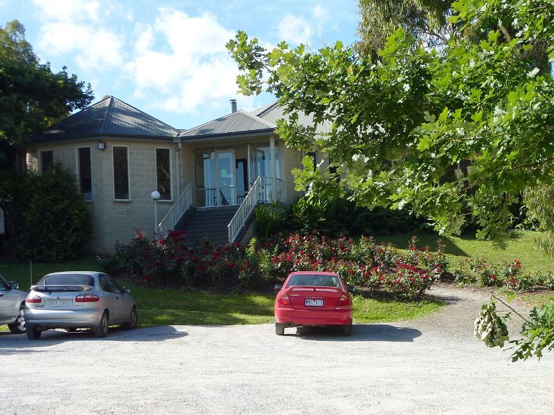 Lilydale - Maroondah Highway west of Lilydale town centre: Yarra Valley Herb Farm Restaurant, corner Maroondah Hwy and Victoria Rd