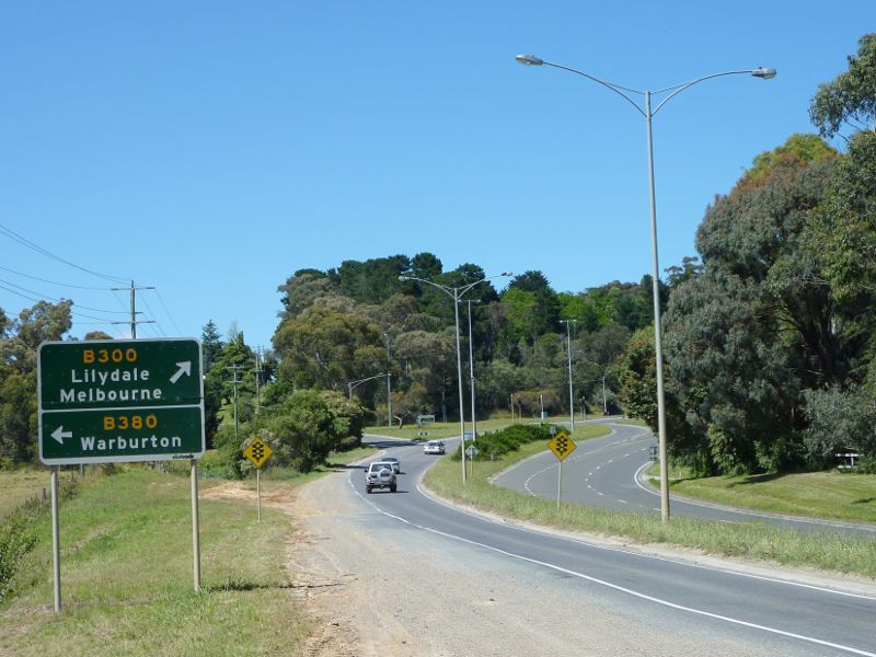 Lilydale photos Travel Victoria & visitor guide