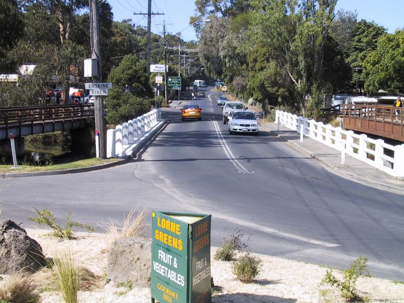 Lorne - Erskine River: View north along Great Ocean Road across Erskine River