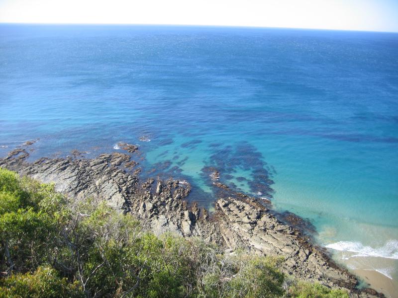 Lorne - Teddys Lookout: View south-east to sea from upper lookout