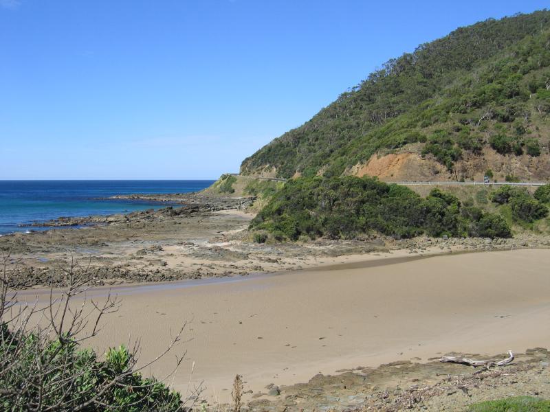 Lorne - Great Ocean Road at St George River: View south-west across beach near river mouth and along coast