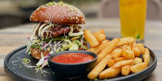 Gogo's Cafe, Macedon