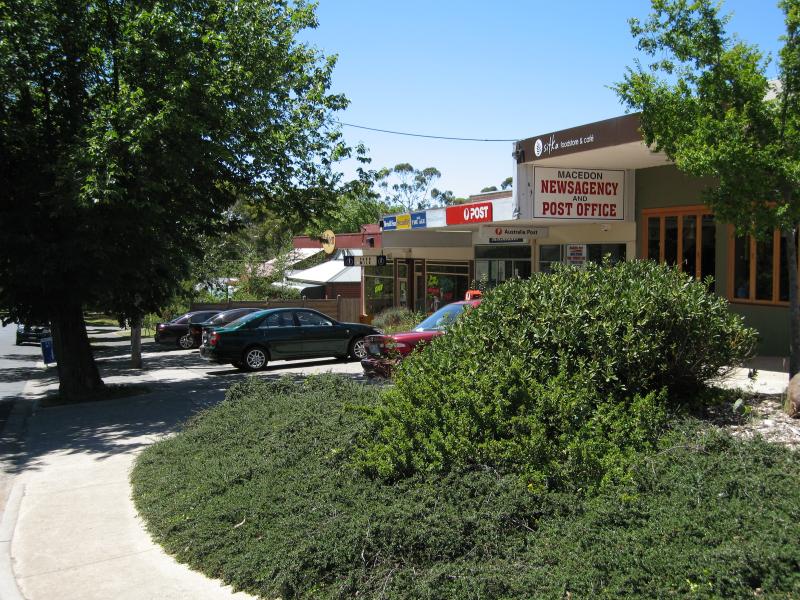 Macedon - Commercial centre and shops, Victoria Street: Shops, corner Victoria St and Margaret St