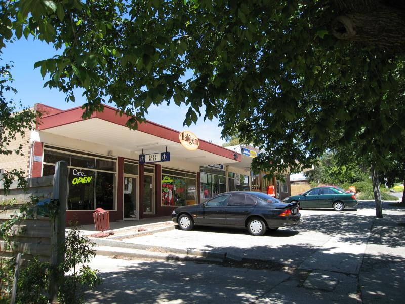Macedon - Commercial centre and shops, Victoria Street: Shops, corner Victoria St and Margaret St