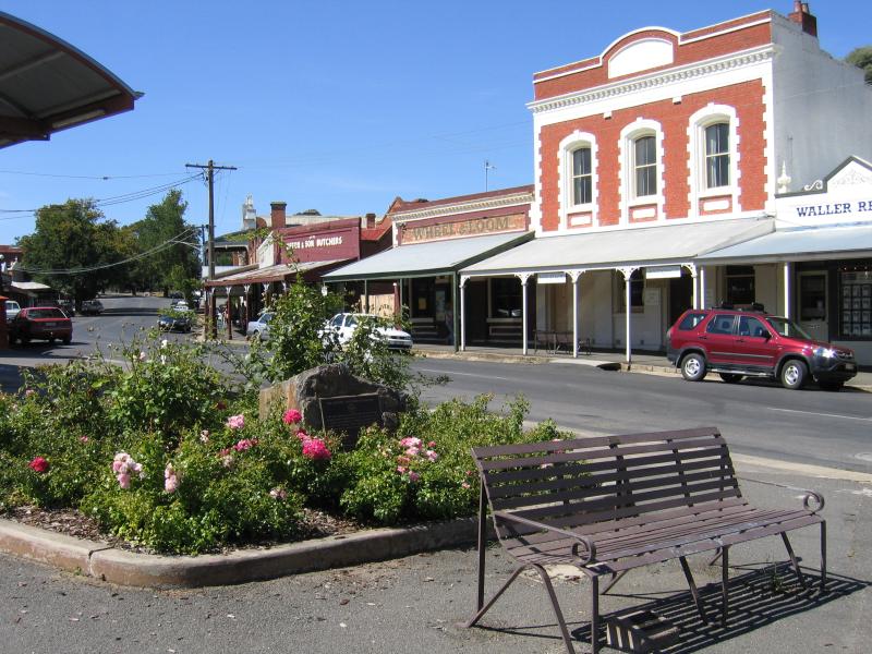 Maldon - Shops and commercial centre, High Street and Main Street: View north along Main St at High St