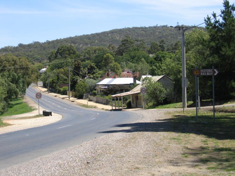 Maldon - Victorian Goldfields Railway, Hornsby Street: View south-west along Hornsby St at railway station
