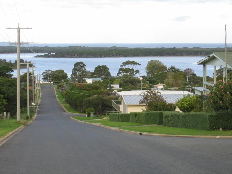 Mallacoota - Lakeside Drive and nearby residential areas: View east along Martin St at Intervale Dr