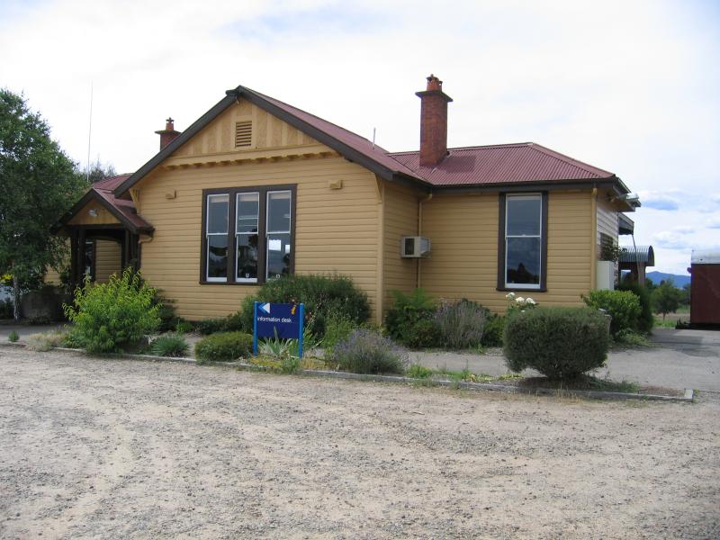 Mansfield - Visitor Information Centre, High Street: Information centre within old railway station building