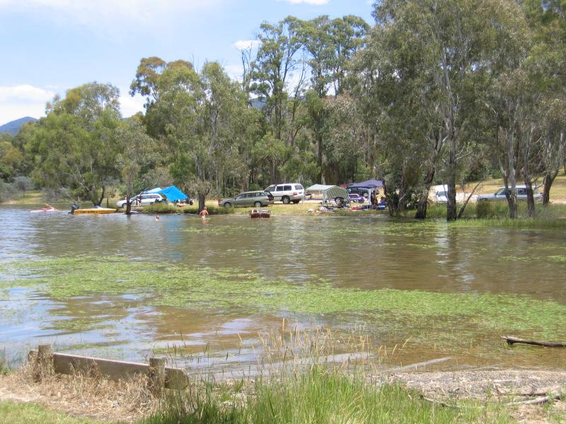 Mansfield - Lake Nillahcootie, Midland Highway, 25 km north of Mansfield: Lake near boat ramp