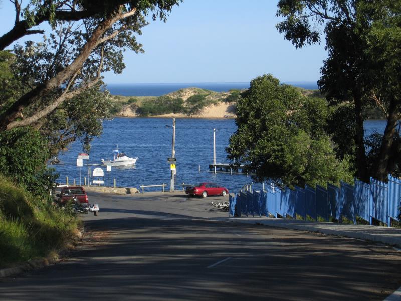 Marlo - Jetty, boat ramp and Foreshore Road: View along Foreshore Rd towards jetty and boat ramp from Argyle Pde