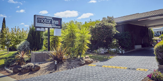 Bristol Hill Motor Inn