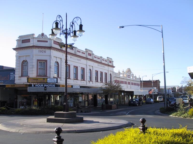 Maryborough - Commercial centre and shops: View south-east along Nolan St at High St
