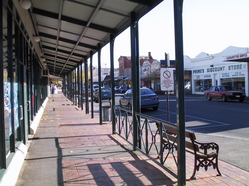 Maryborough - Commercial centre and shops: View north-west along Nolan St between Alma St and Napier St