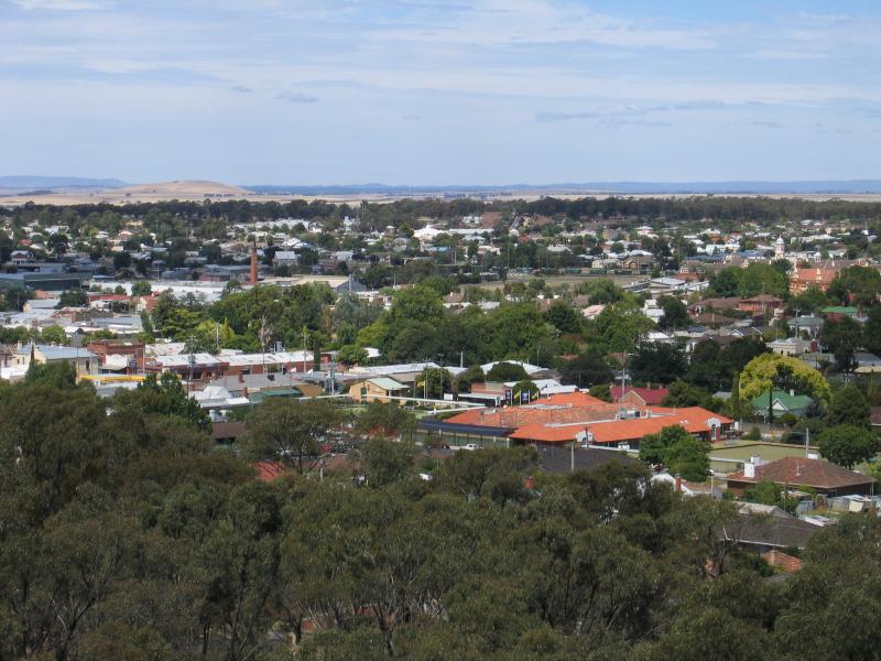 Maryborough - Bristol Hill Reserve: View east across bowling green and town from lookout tower