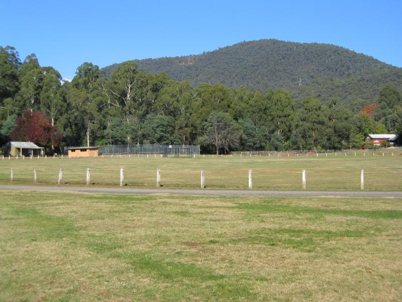 Marysville - (before the fires) Gallipoli Park, Murchison Street: Sports oval