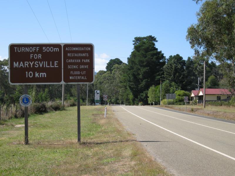 Marysville - Town of Narbethong: View north-east along Maroondah Hwy towards Marysville Rd