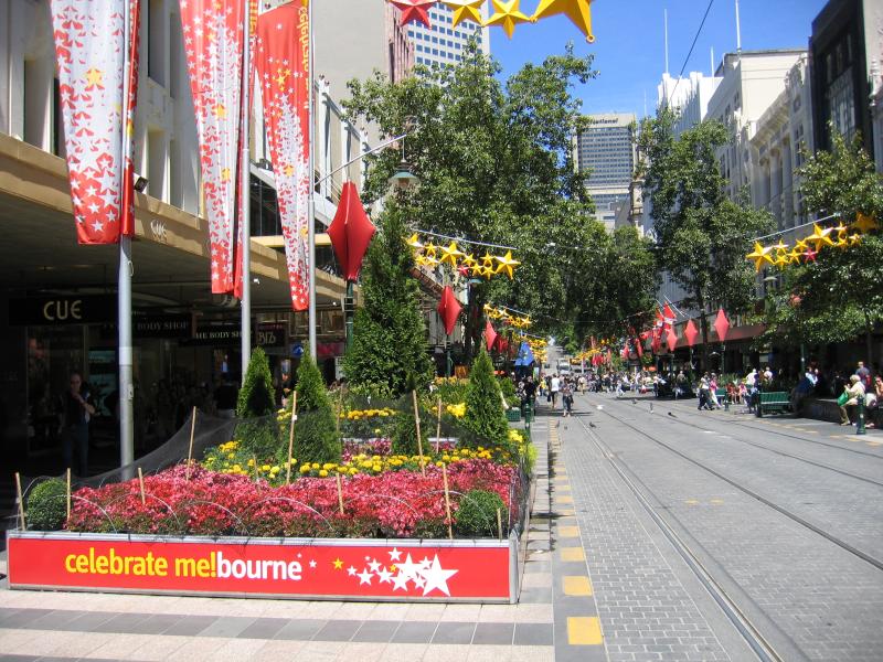 Melbourne CBD - Bourke Street Mall: View west