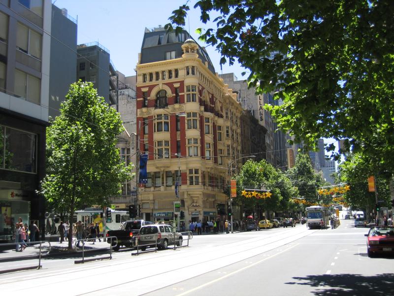 Melbourne CBD - Collins Street: View east along Collins St towards Elizabeth St