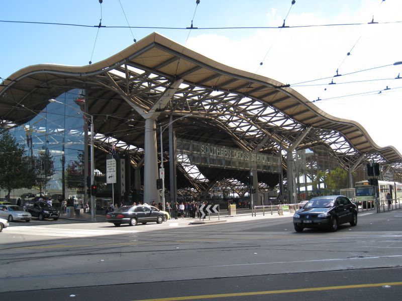 Melbourne CBD - Spencer Street: Southern Cross Station viewed from corner of Spencer St and Collins St