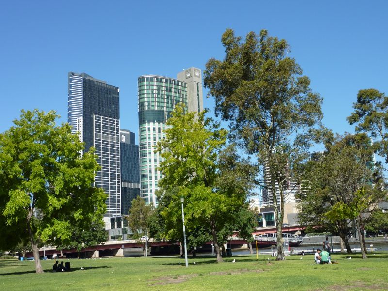 Melbourne CBD - Yarra River at Batman Park: View through Batman Park towards Kings Bridge and Crown Towers